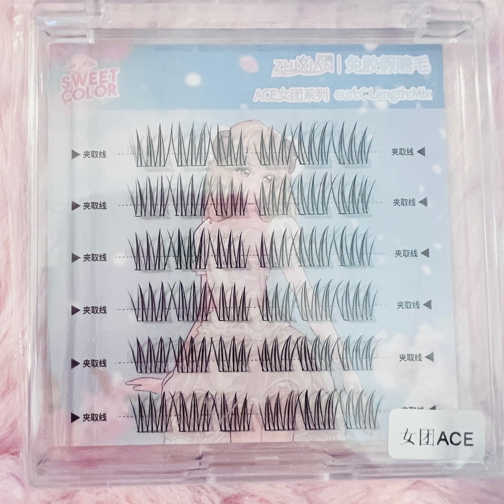 Glue-free eyelash extensions